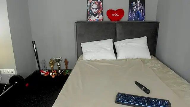 MuscleXXXBarbie online show from 06.12.26