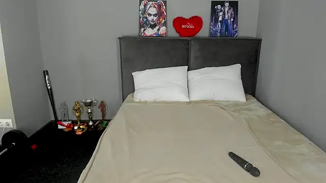 MuscleXXXBarbie online show from 06.15.26