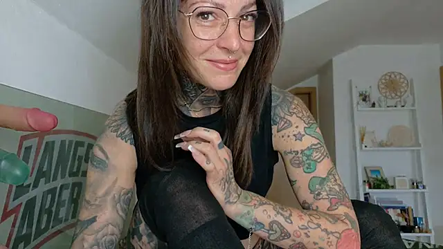 BrownieyQueen online show from 05.07.26