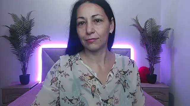 LiluGrants online show from 11.04.25