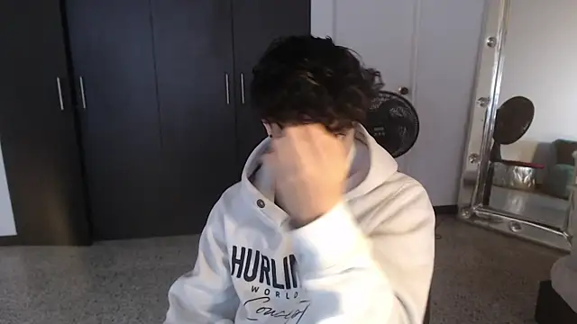 gojo satoru 18 online show from 03.04.25