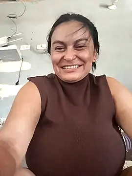 Snapshot of Horny-Mommy-Dirty chatting on 09.25.25 Horny-Mommy-Dirty online show from 09.25.25