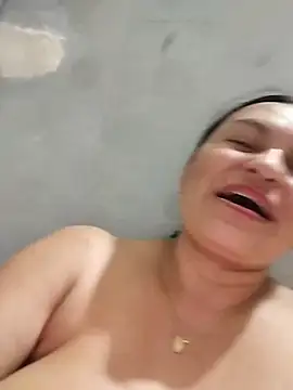 Snapshot of Horny-Mommy-Dirty chatting on 09.28.25 Horny-Mommy-Dirty online show from 09.28.25