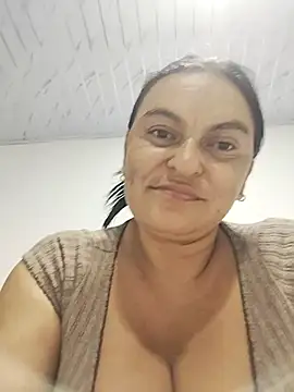 Snapshot of Horny-Mommy-Dirty chatting on 10.26.25 Horny-Mommy-Dirty online show from 10.26.25