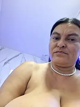 Horny-Mommy-Dirty online show from 03.03.26