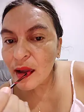 Horny-Mommy-Dirty online show from 06.20.26