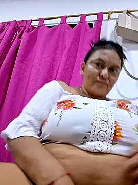 Horny-Mommy-Dirty online show from 07.01.26