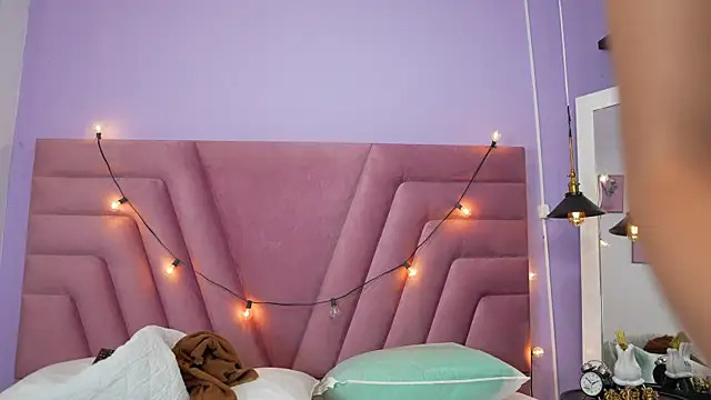 Beautifulskinny18 online show from 06.28.26