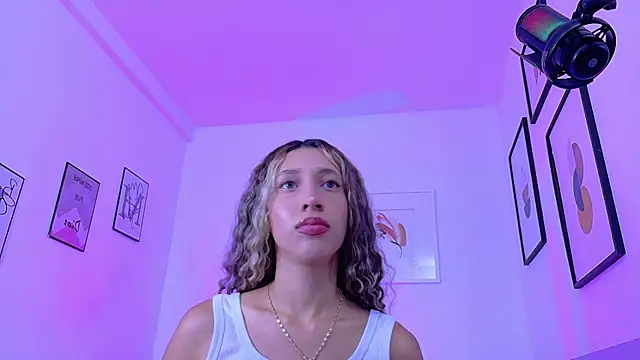 Beautifulskinny18 online show from 07.14.26