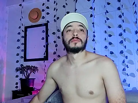 Snapshot of hotlatin92 chatting on 03.15.25 hotlatin92 online show from 03.15.25