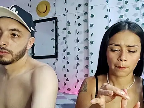 Snapshot of hotlatin92 chatting on 03.21.25 hotlatin92 online show from 03.21.25