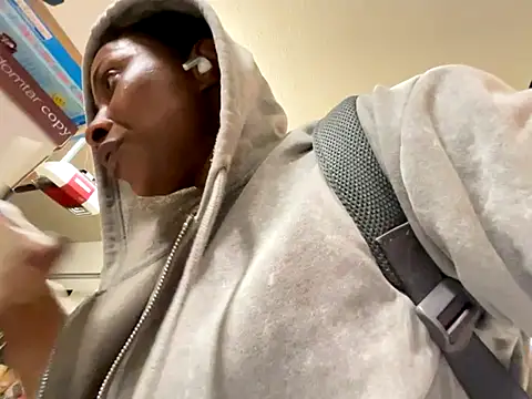 wynterheat online show from 11.04.25