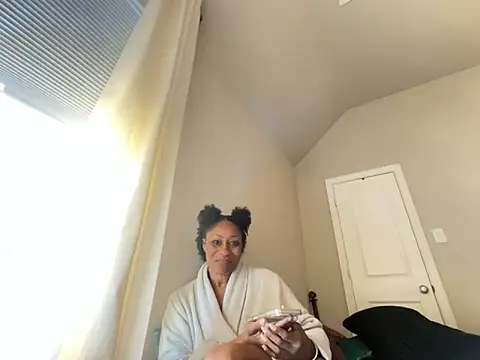 wynterheat online show from 11.08.25