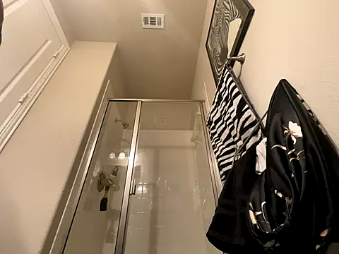 wynterheat online show from 12.15.25