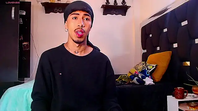 RyanRizzo online show from 12.23.24