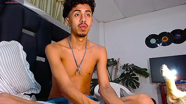 RyanRizzo online show from 01.12.25