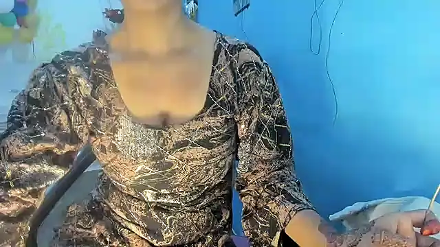 Snapshot of aarjulove chatting on 02.12.26 aarjulove online show from 02.12.26