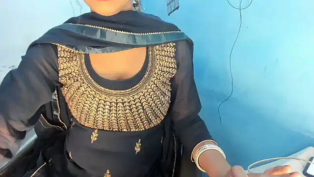 Snapshot of aarjulove chatting on 03.01.26 aarjulove online show from 03.01.26