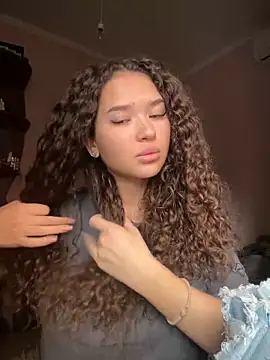 Snapshot of Denise_Garciia chatting on 12.13.24 Denise Garciia online show from 12.13.24