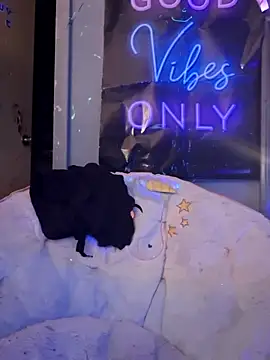 Snapshot of fantasymade69 chatting on 11.08.25 fantasymade69 online show from 11.08.25