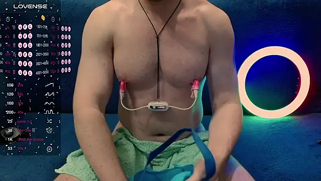 Snapshot of sasha_nik chatting on 09.30.25 sasha nik online show from 09.30.25