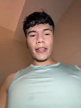 Logan smith1 online show from 10.31.25