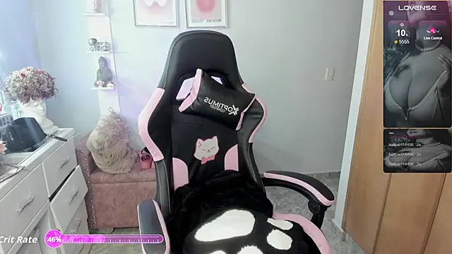 Melannyy  online show from 04.21.26