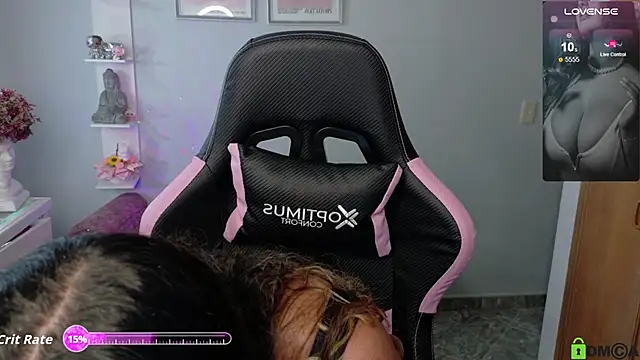 Snapshot of Melannyy_ chatting on 06.17.26 Melannyy online show from 06.17.26