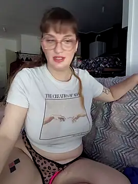 Snapshot of PrincesseMalicia chatting on 05.28.26 PrincesseMalicia online show from 05.28.26