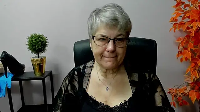 IrisDream online show from 03.10.25