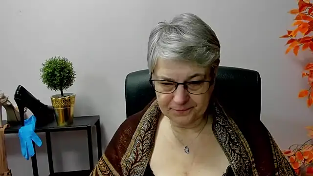 IrisDream online show from 03.12.25