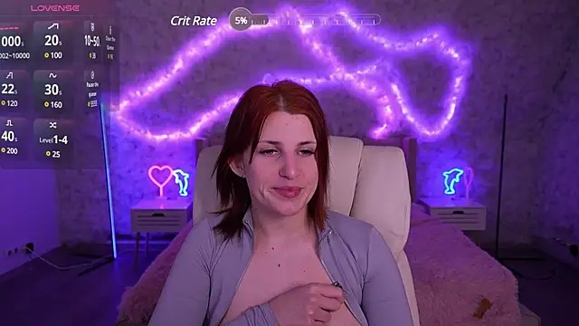 Snapshot of FoxyRayy chatting on 02.27.25 FoxyRayy online show from 02.27.25