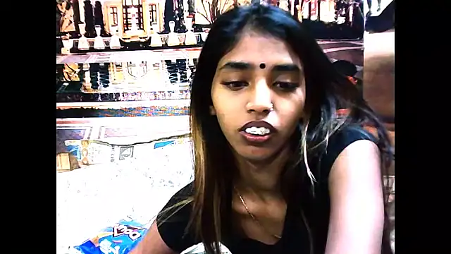 Snapshot of IndianSexySlender chatting on 09.22.25 IndianSexySlender online show from 09.22.25