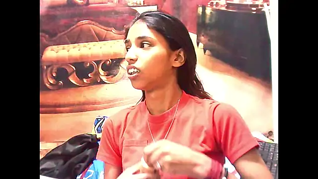 Snapshot of IndianSexySlender chatting on 10.21.25 IndianSexySlender online show from 10.21.25