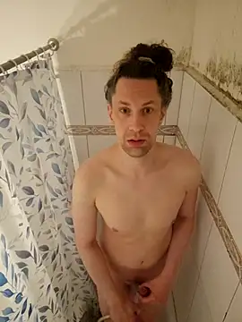 Josephine LIVE online show from 04.01.26