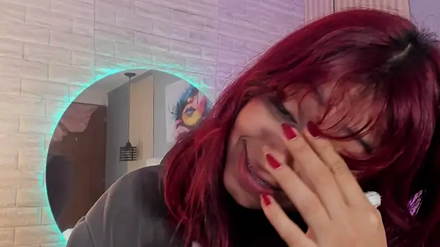 Snapshot of cloe__palmer chatting on 12.05.24 cloe palmer online show from 12.05.24