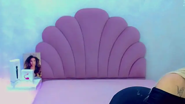 briana sex32 online show from 02.12.26