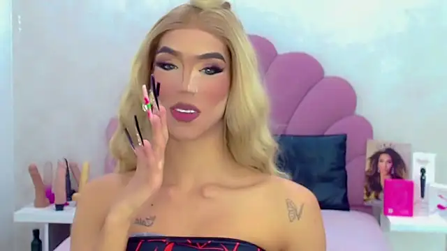 briana sex32 online show from 03.18.26