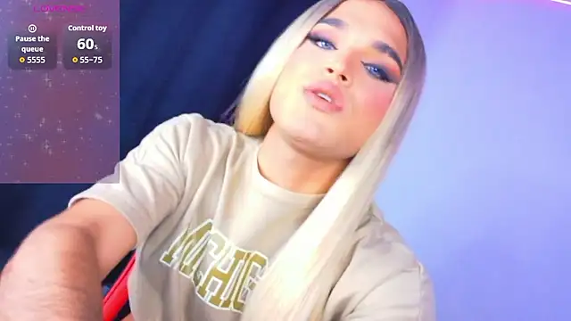 Snapshot of AllisonsweetZ chatting on 01.12.26 AllisonsweetZ online show from 01.12.26