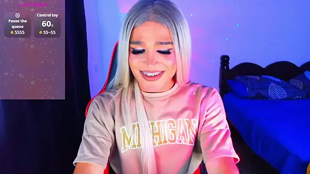 Snapshot of AllisonsweetZ chatting on 03.03.26 AllisonsweetZ online show from 03.03.26