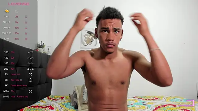 Snapshot of RoddyRich11 chatting on 11.24.25 RoddyRich11 online show from 11.24.25