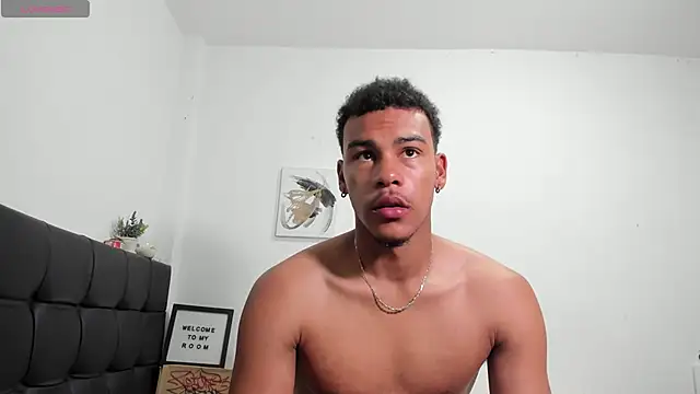 Snapshot of RoddyRich11 chatting on 11.27.25 RoddyRich11 online show from 11.27.25