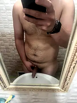 Snapshot of Cristian_099 chatting on 11.03.25 Cristian 099 online show from 11.03.25