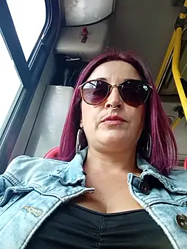 Snapshot of sophie_banger chatting on 06.30.26 sophie banger online show from 06.30.26