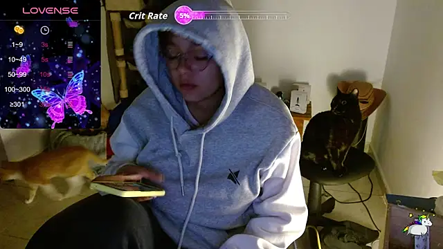 TRIXIE TANG28 online show from 02.09.26