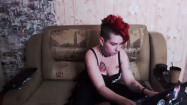 Miya Wey  online show from 10.18.25