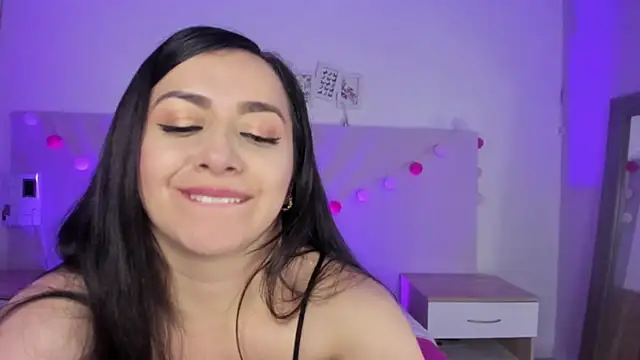 Snapshot of Kimkalifa_ chatting on 02.07.25 Kimkalifa online show from 02.07.25