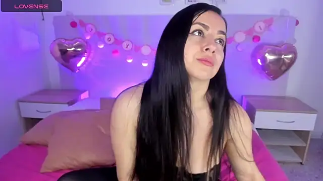 Snapshot of Kimkalifa_ chatting on 02.08.25 Kimkalifa online show from 02.08.25