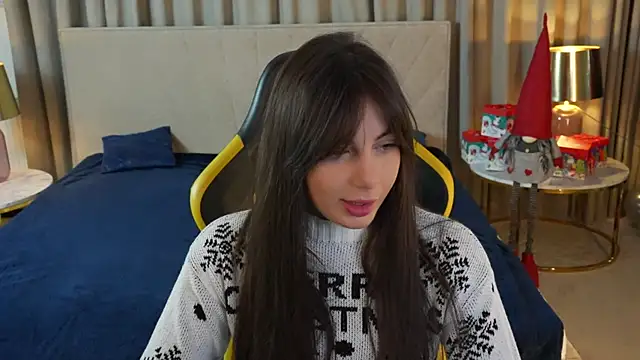 Snapshot of Alisa054 chatting on 01.07.25 Alisa054 online show from 01.07.25