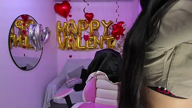 Zafiro t18 online show from 02.15.25